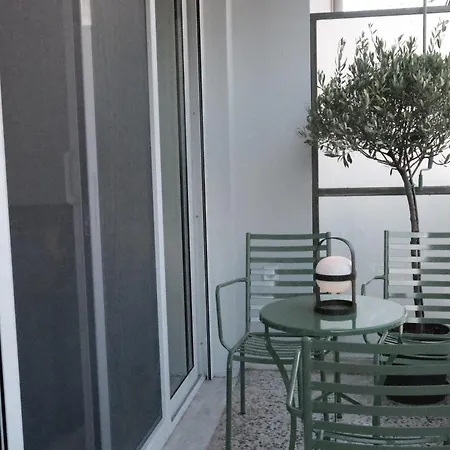 Unique 2Bd Design Apt With Airconditioning Near Acropolis Athens Exterior photo