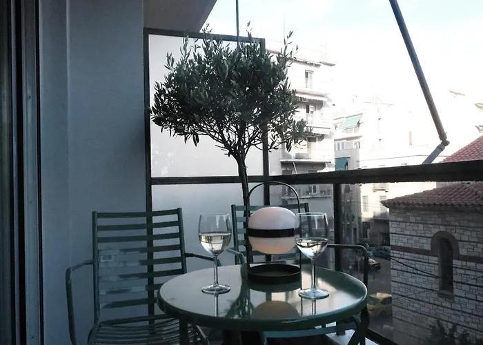 Unique 2Bd Design Apt With Airconditioning Near Acropolis