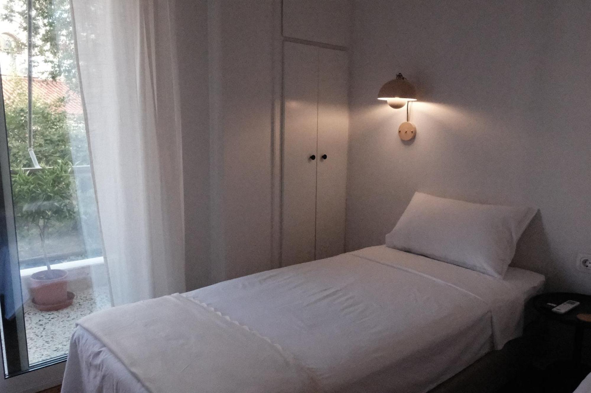 Unique 2bd Design With Airconditioning Near Acropolis Athens